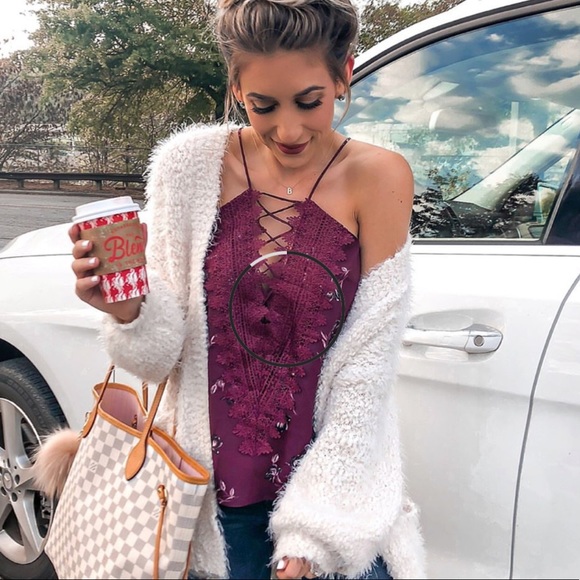 Wayf Tops - Wayf floral cami